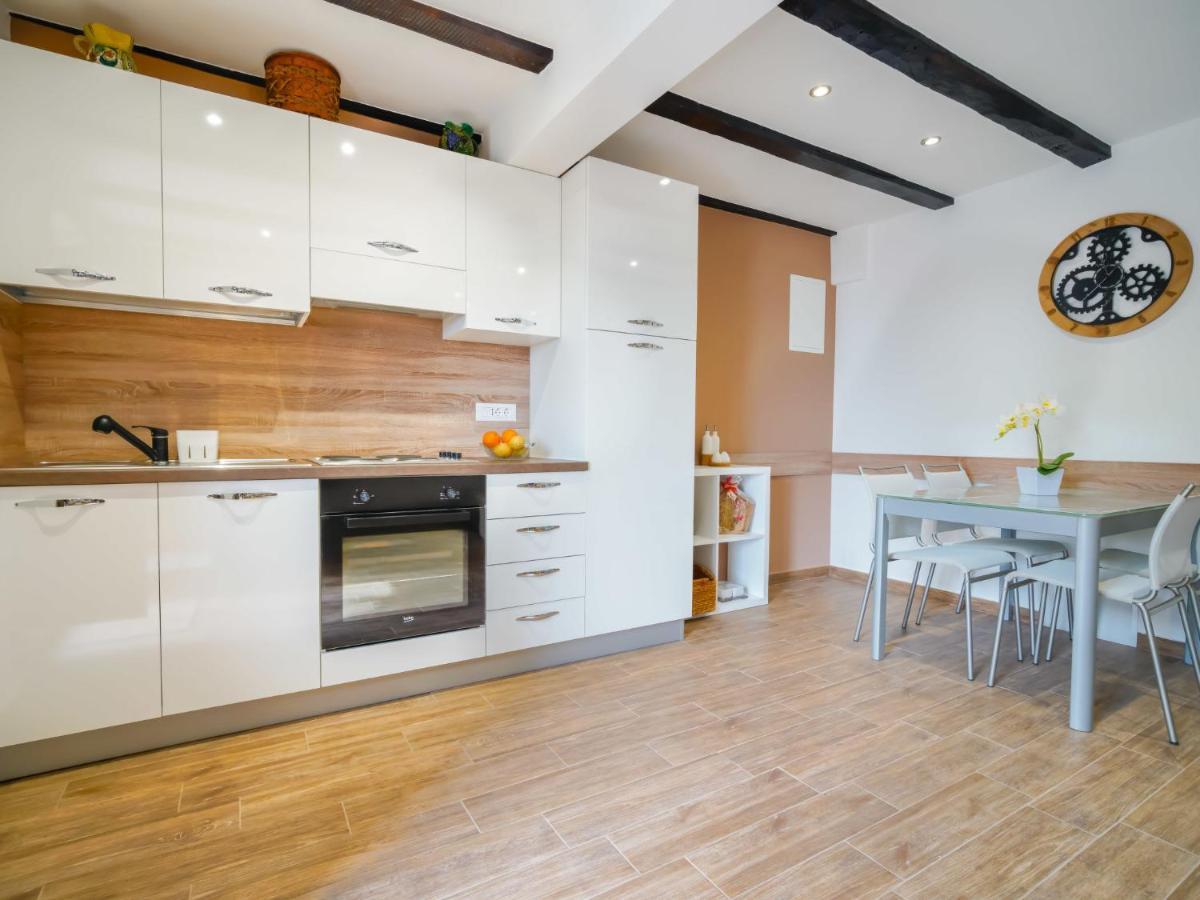 Apartment Ema By Interhome Ловран Экстерьер фото